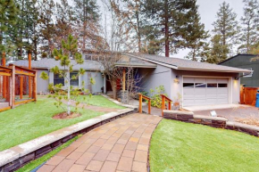 Bend Pool & Play Retreat